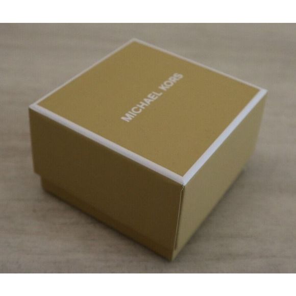 Michael Kors MKJX80277109 Women Sz 9 Gold Crystal Pavé MK Logo Fashion Ring - Picture 5 of 6